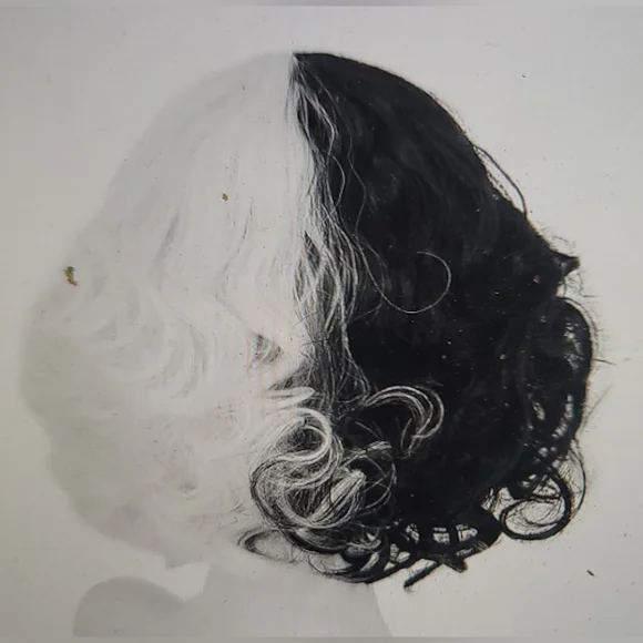 NWT BLACK WHITE CURLY STRAIGHT BOB COSPLAY HALLOWEEN - Picture 2 of 6
